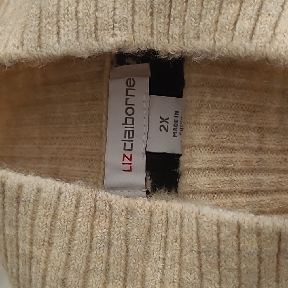Liz Claiborne .. 2x .. Mock Turtleneck .. - Picture 2 of 4